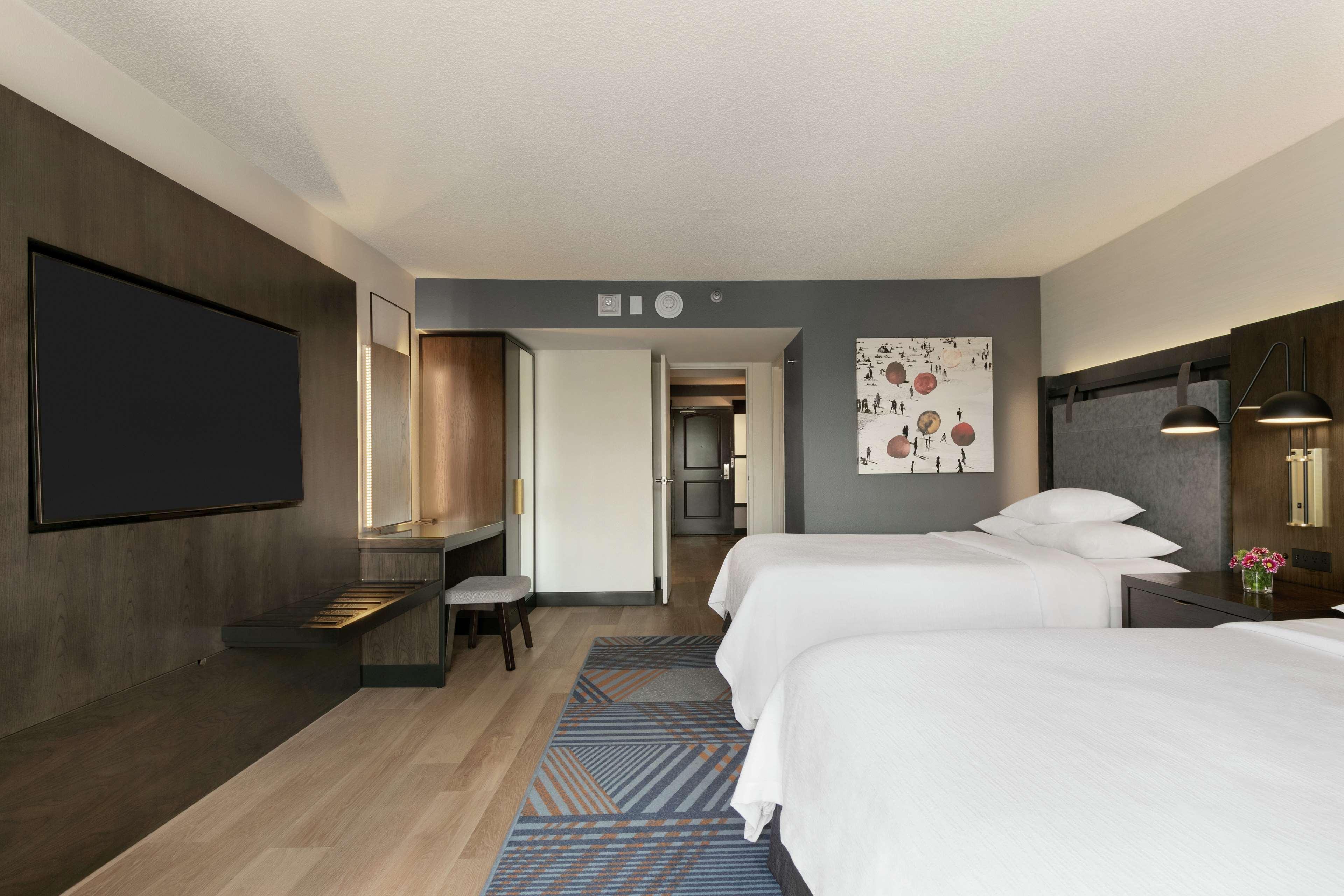Embassy Suites By Hilton Los Angeles Downey Εξωτερικό φωτογραφία