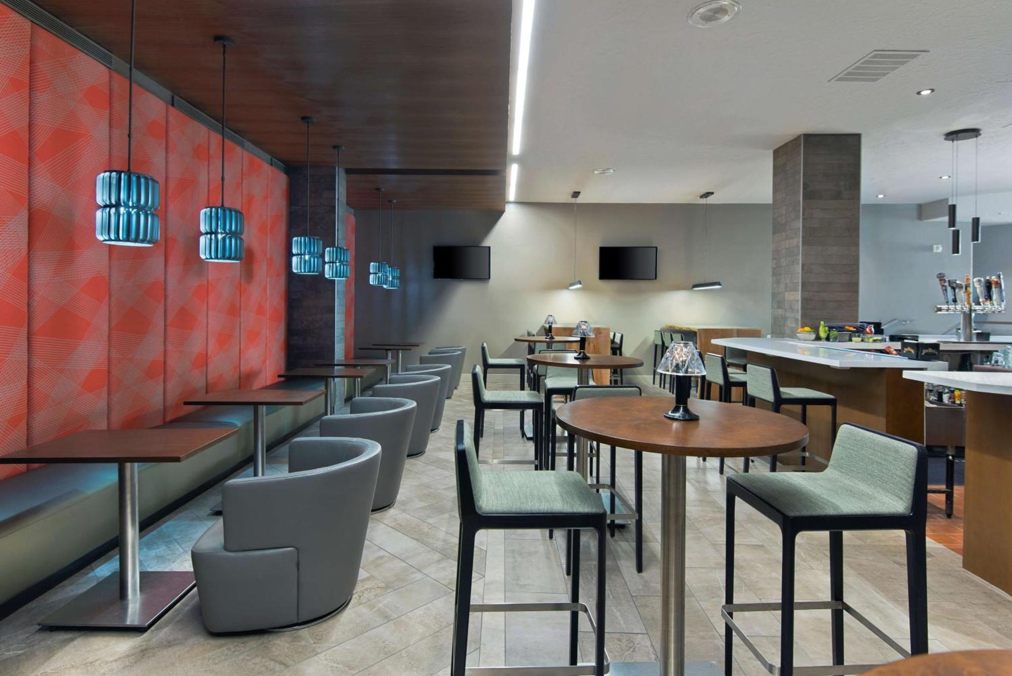 Embassy Suites By Hilton Los Angeles Downey Εξωτερικό φωτογραφία