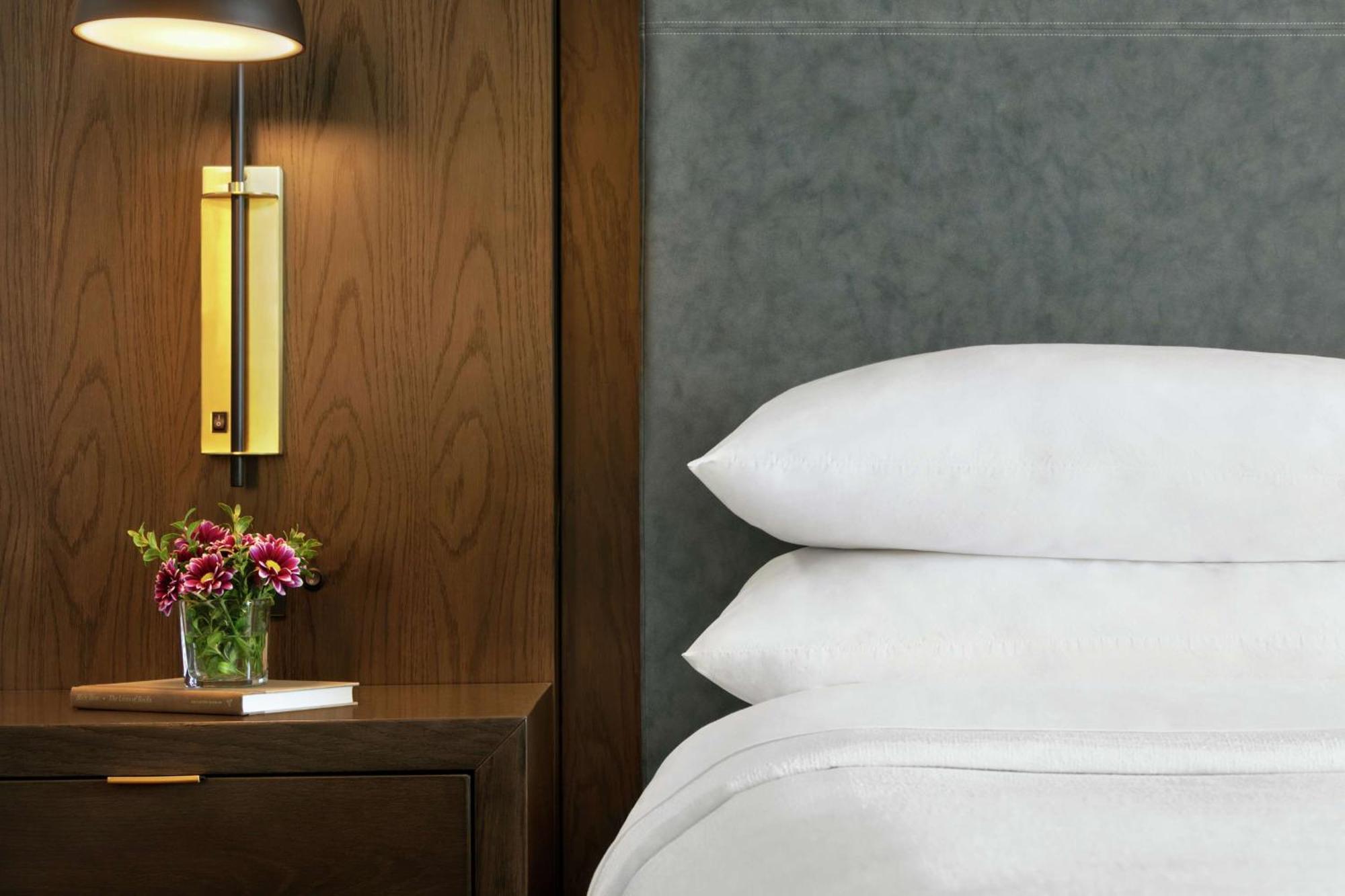 Embassy Suites By Hilton Los Angeles Downey Εξωτερικό φωτογραφία