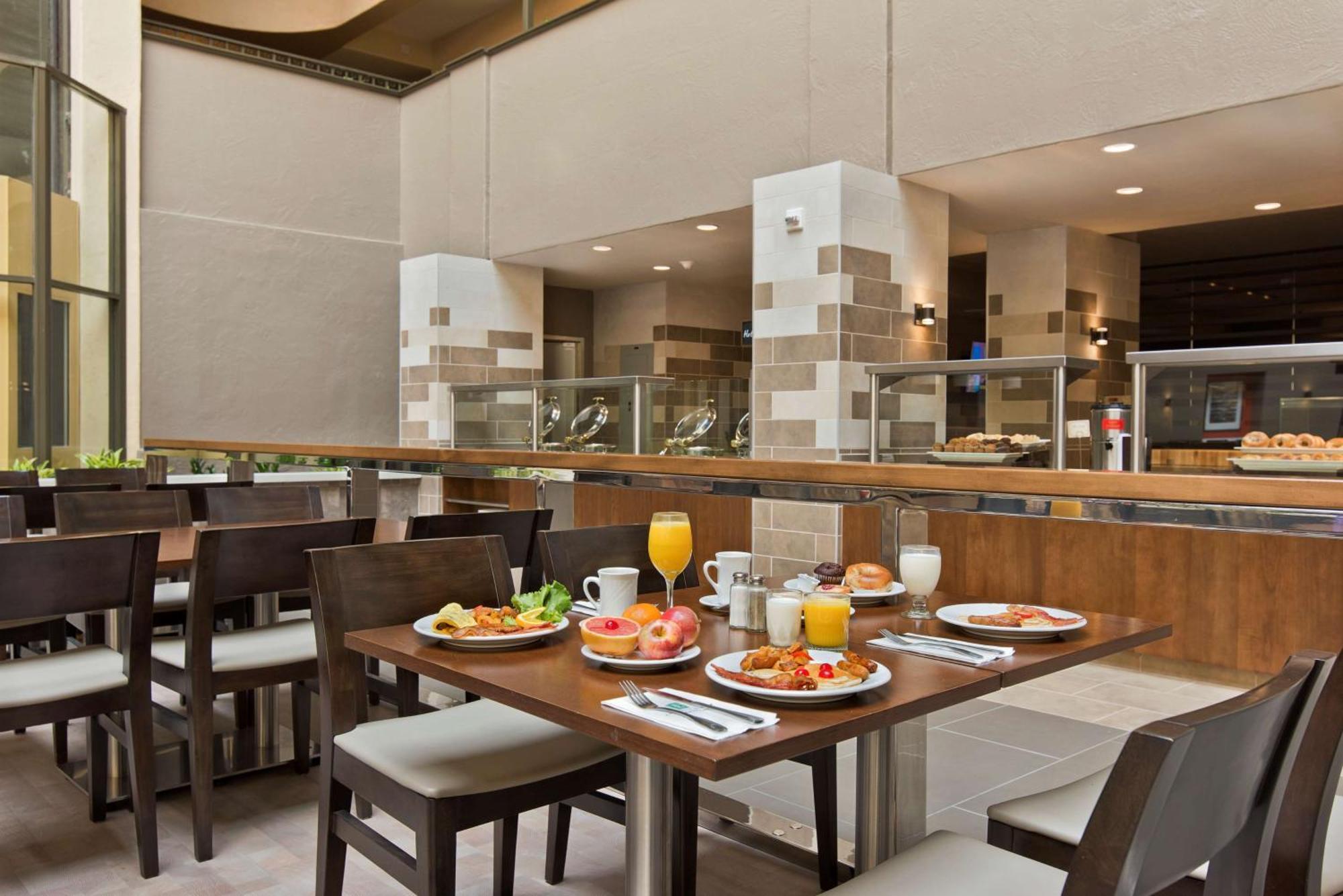Embassy Suites By Hilton Los Angeles Downey Εξωτερικό φωτογραφία