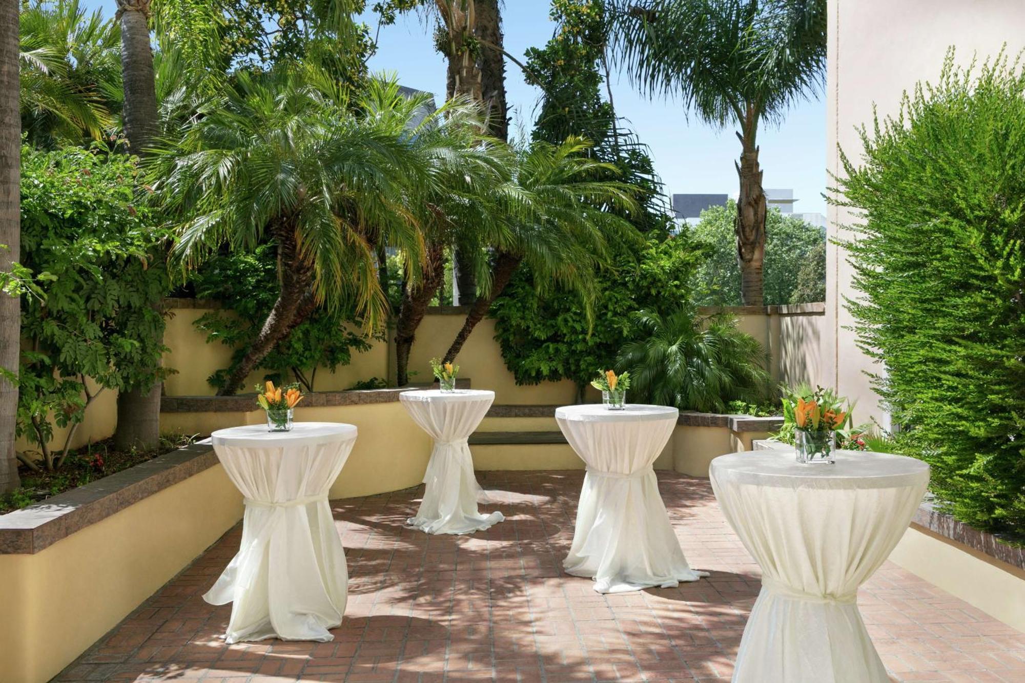 Embassy Suites By Hilton Los Angeles Downey Εξωτερικό φωτογραφία